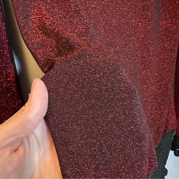 Red glitter shiny blouse trim lace handmade - Picture 5 of 7